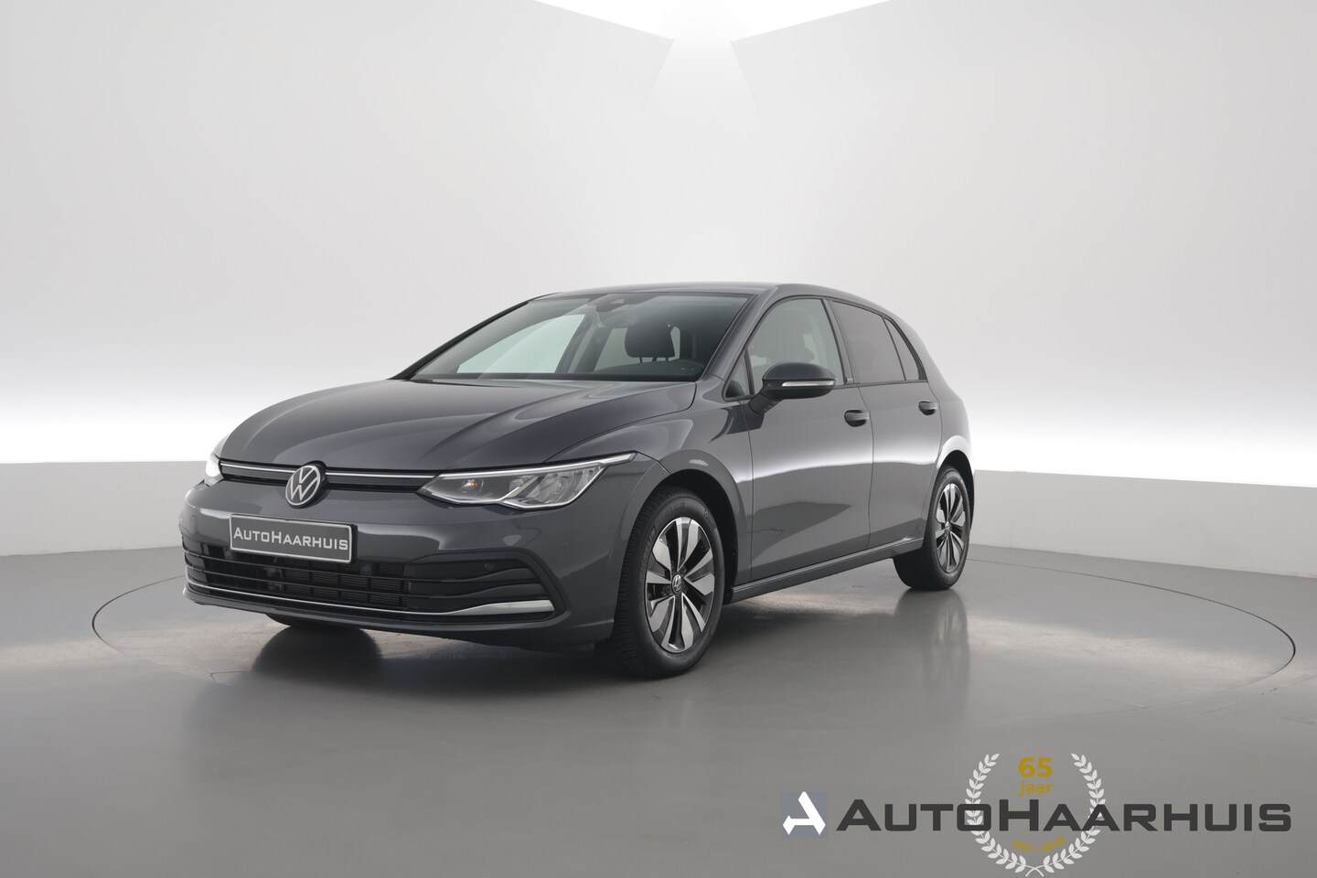 Volkswagen Golf - 1.0 TSI Life | Rijklaar! | Dig. Cockpit | Camera | PDC V+A | Apple CarPlay | Stoel- Stuurv - AutoWereld.nl