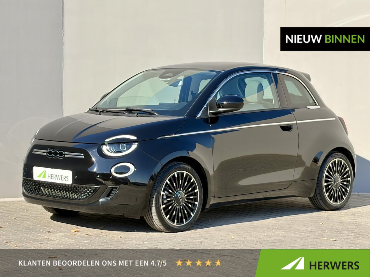 Fiat 500e - La Prima by Bocelli 42 kWh / SOH 97% / Panoramadak / Winter & Style pakket / Leder / CCS s - AutoWereld.nl