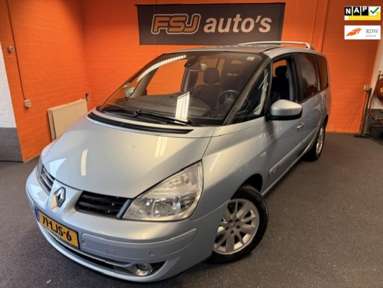 Renault Grand Espace - 2.0T Dynamique / Veel Optie's / APK 23-07-2027 - AutoWereld.nl