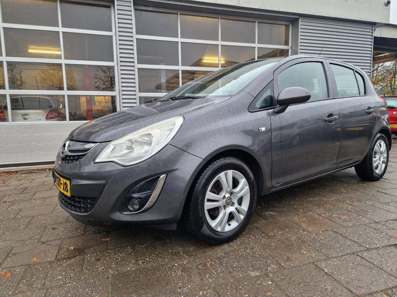 Opel Corsa - 1.2-16V Cosmo 1.2-16V Cosmo - AutoWereld.nl