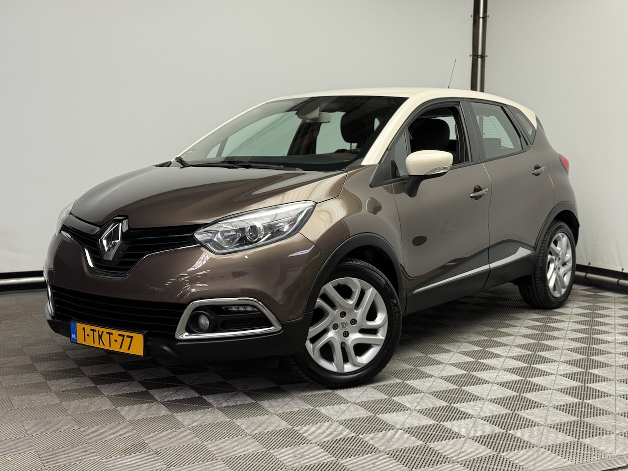 Renault Captur - 0.9 TCe Dynamique Navi ECC LM17" NL Auto - AutoWereld.nl