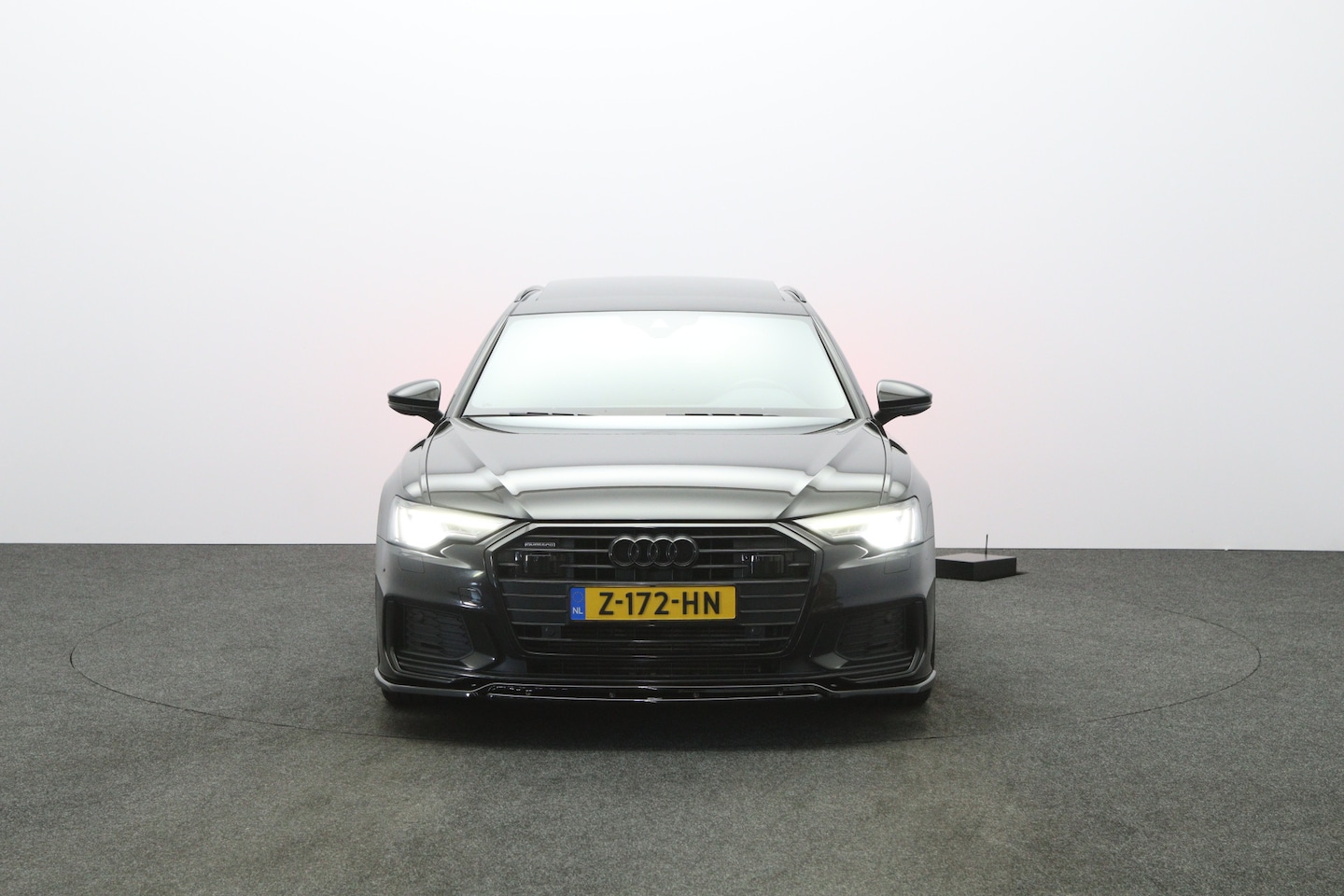 Audi A6 Avant - 55 TFSI e quattro Competition 55 TFSI e 367 PK Quattro Competition, Panoramadak, Camera, Adap. Cruise Control - AutoWereld.nl