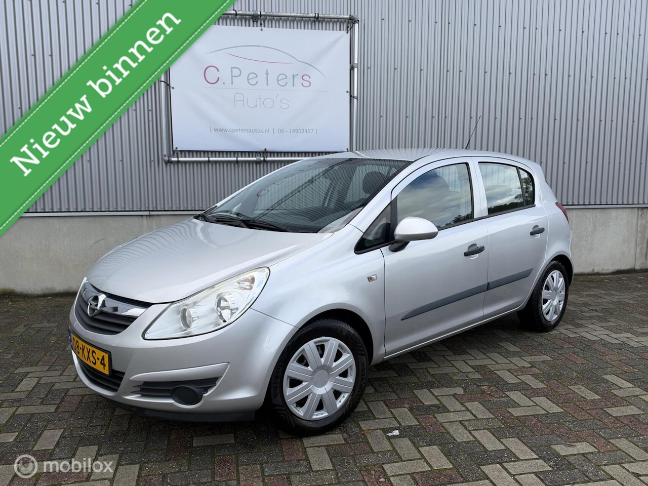 Opel Corsa - 1.2-16V Selection 2010 / 5deurs / 4Seizoensbanden / 130.000km NAP - AutoWereld.nl