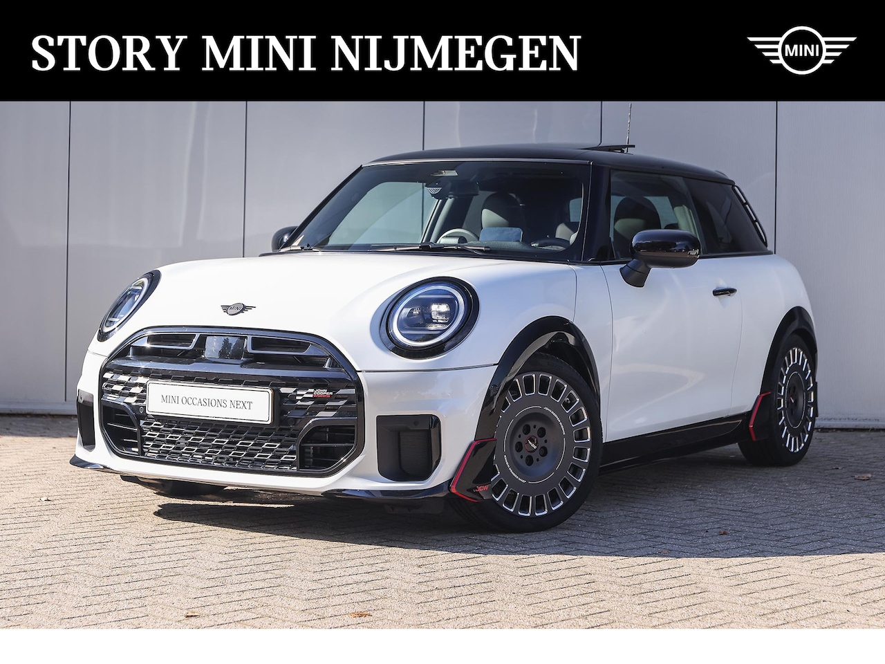 MINI 5-Deurs - Hatchback Cooper S Automaat / John Cooper Works / Pakket M / John Cooper Works / Pakket M - AutoWereld.nl