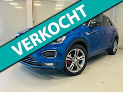 Volkswagen T-Roc - Sport Business R-Line 1.5TSi DSG | LED | Camera | Navigatie |
