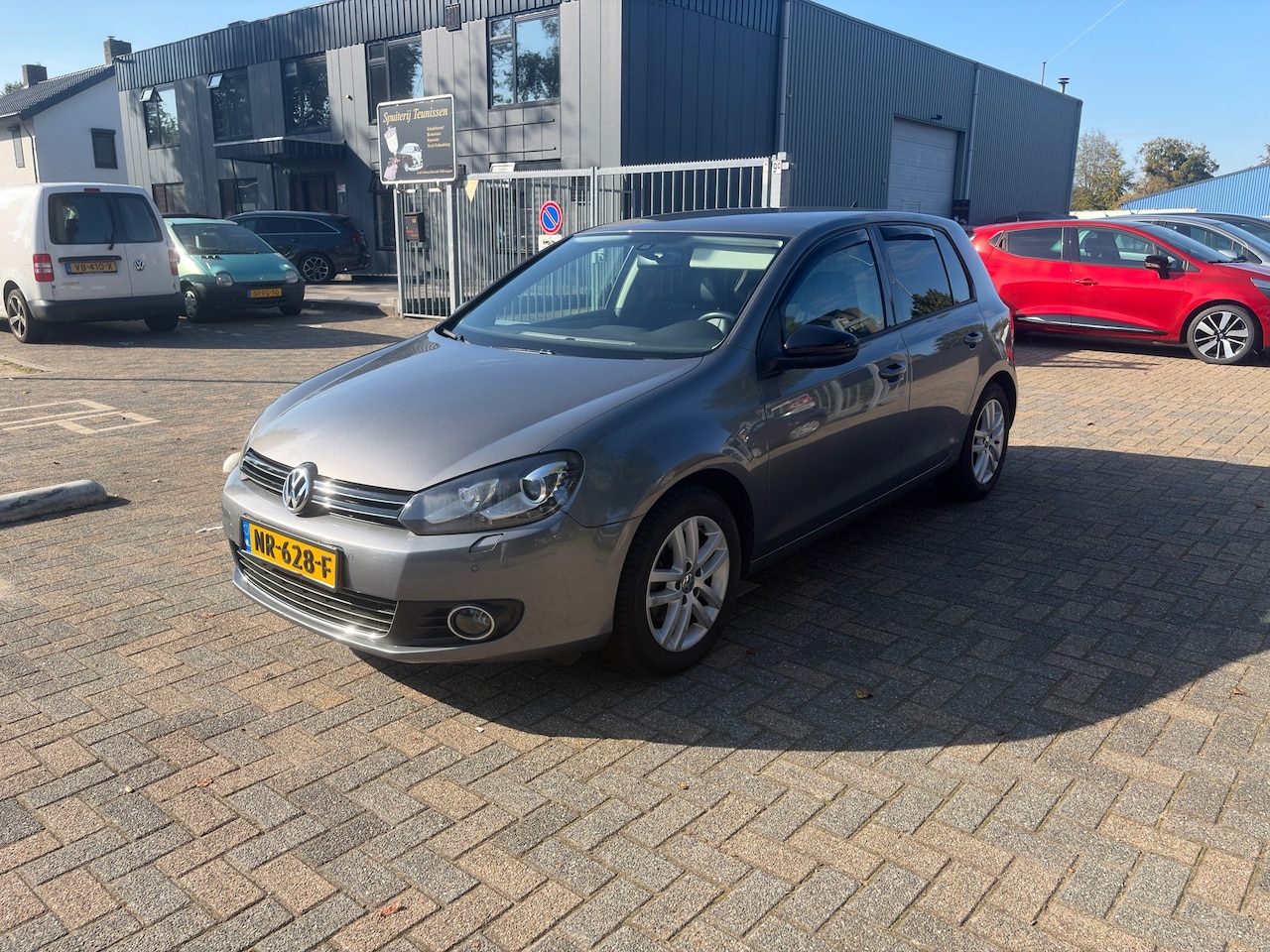 Volkswagen Golf - 1.4 TSI R-Line Edition - Nw Apk - AutoWereld.nl
