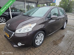 Peugeot 208 - 1.4 VTi Active 5 deurs Airco Cruise Camera