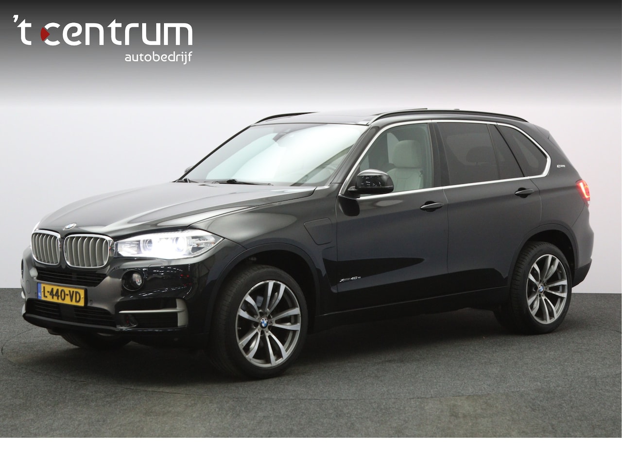 BMW X5 - xDrive40e 313 PK iPerformance PHEV High Executive, Panoramadak, Leder, H/K Sound, Stoelver - AutoWereld.nl