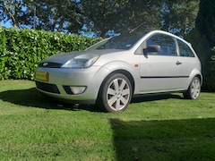 Ford Fiesta - 1.3 Futura
