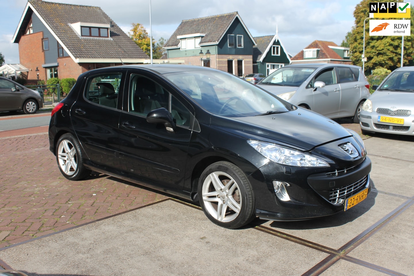 Peugeot 308 - 1.6 VTi Sportium 5 drs nette auto goed onderhouden - AutoWereld.nl
