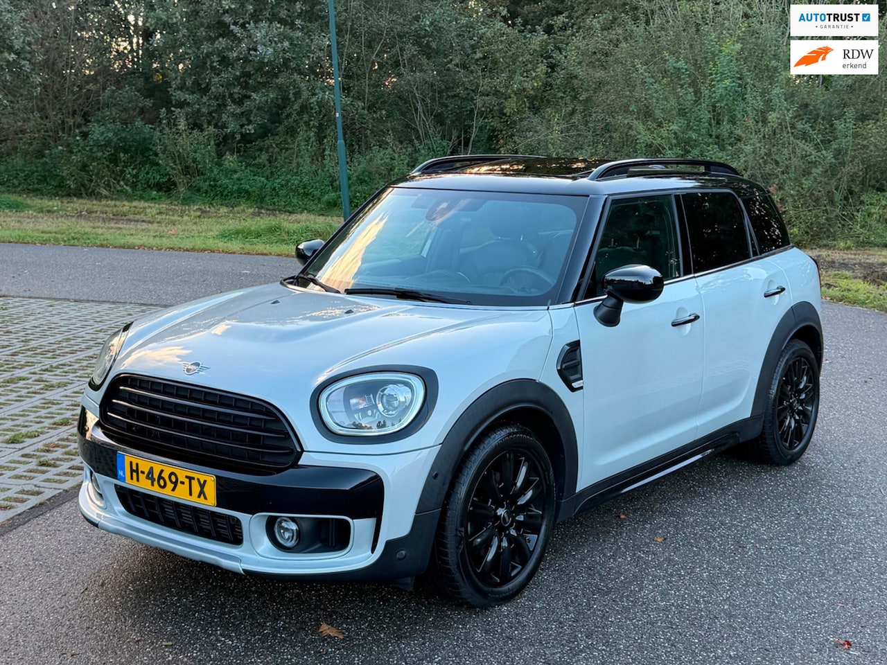 MINI Countryman - 1.5 AUTOMAAT Cooper White Silver Edition, Panoramadak, unieke uitvoering met vele opties, - AutoWereld.nl