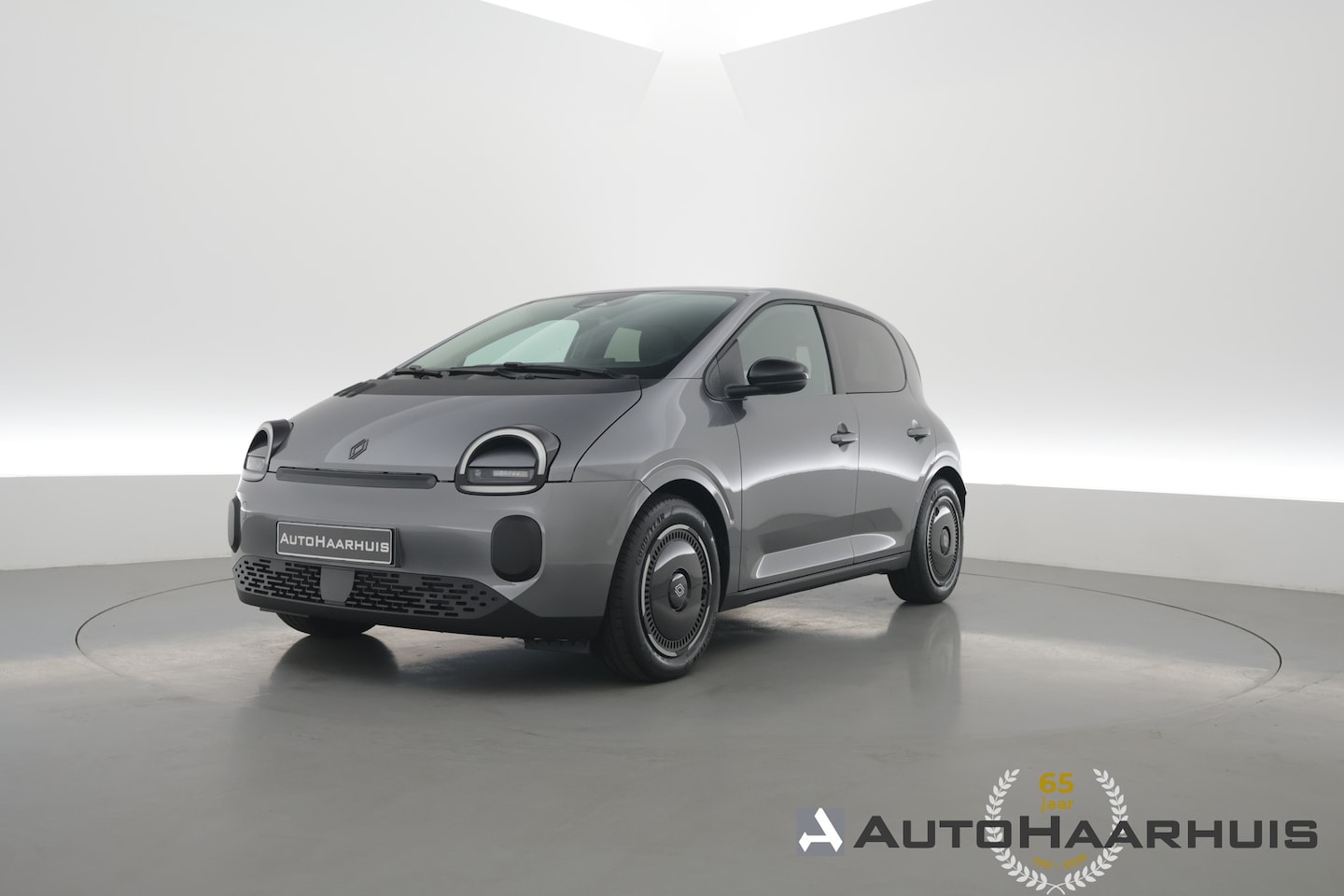 Renault Twingo - urban range techno 27.5 kWh | Rijklaar! | Adapt. Cruise | Camera | Navi | Apple CarPlay | - AutoWereld.nl