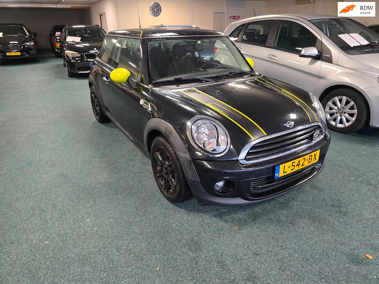 MINI 3-Deurs - 1.6 One Holland Street airco boekjes - AutoWereld.nl