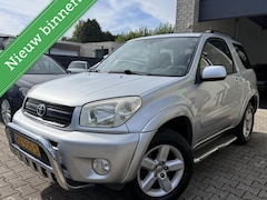 Toyota RAV4 - 2.0-16V VVT-i Sol / Clima / Elektr.R / N.A.P