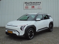 Kia EV3 - 58, 3 kWh 204pk AIR MORGEN LEVERBAAR NAVI CAMERA CARPLAY ENZ