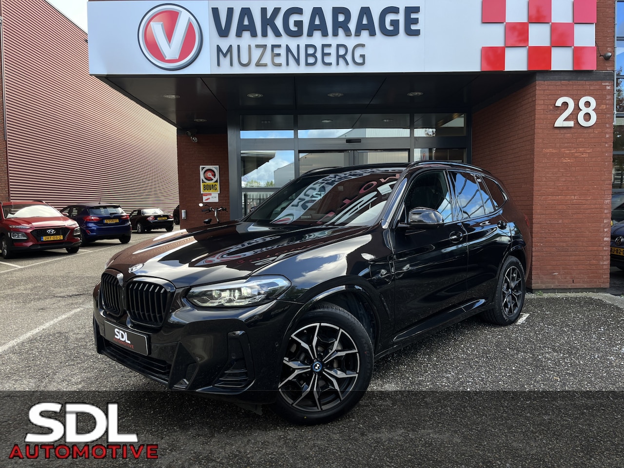 BMW X3 - xDrive30e High Executive M-Sport Shadow Line // LEDER // ELEK.STOEL+GEHEUGEN // ELEK. KLEP - AutoWereld.nl