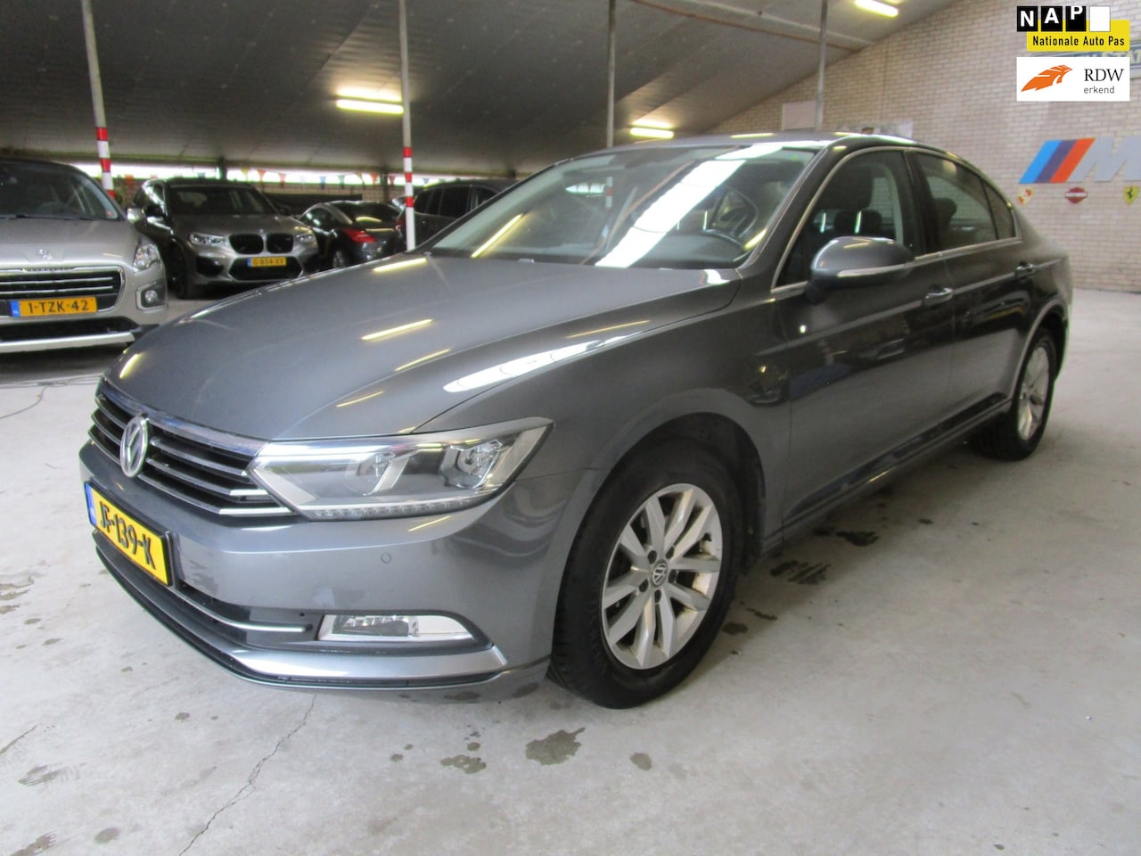 Volkswagen Passat - 1.4 TSI ACT Comfortline 1eig ,clima navi - AutoWereld.nl