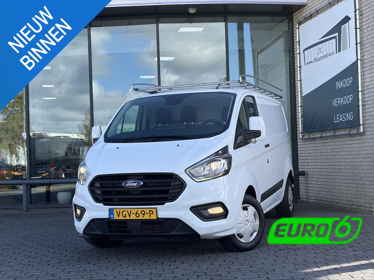 Ford Transit Custom - 300 2.0 TDCI L1H1*HAAK*CAM*A/C*CRUISE*3-PERS*PDC* - AutoWereld.nl