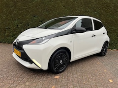 Toyota Aygo - 1.0 VVT-i x-fun, 46000km Airco, Led, 5-drs, Eerste eigenaar