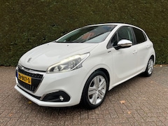 Peugeot 208 - 1.2 Signature Carplay, Cruise, PDC, Navi , Eerste eigenaar