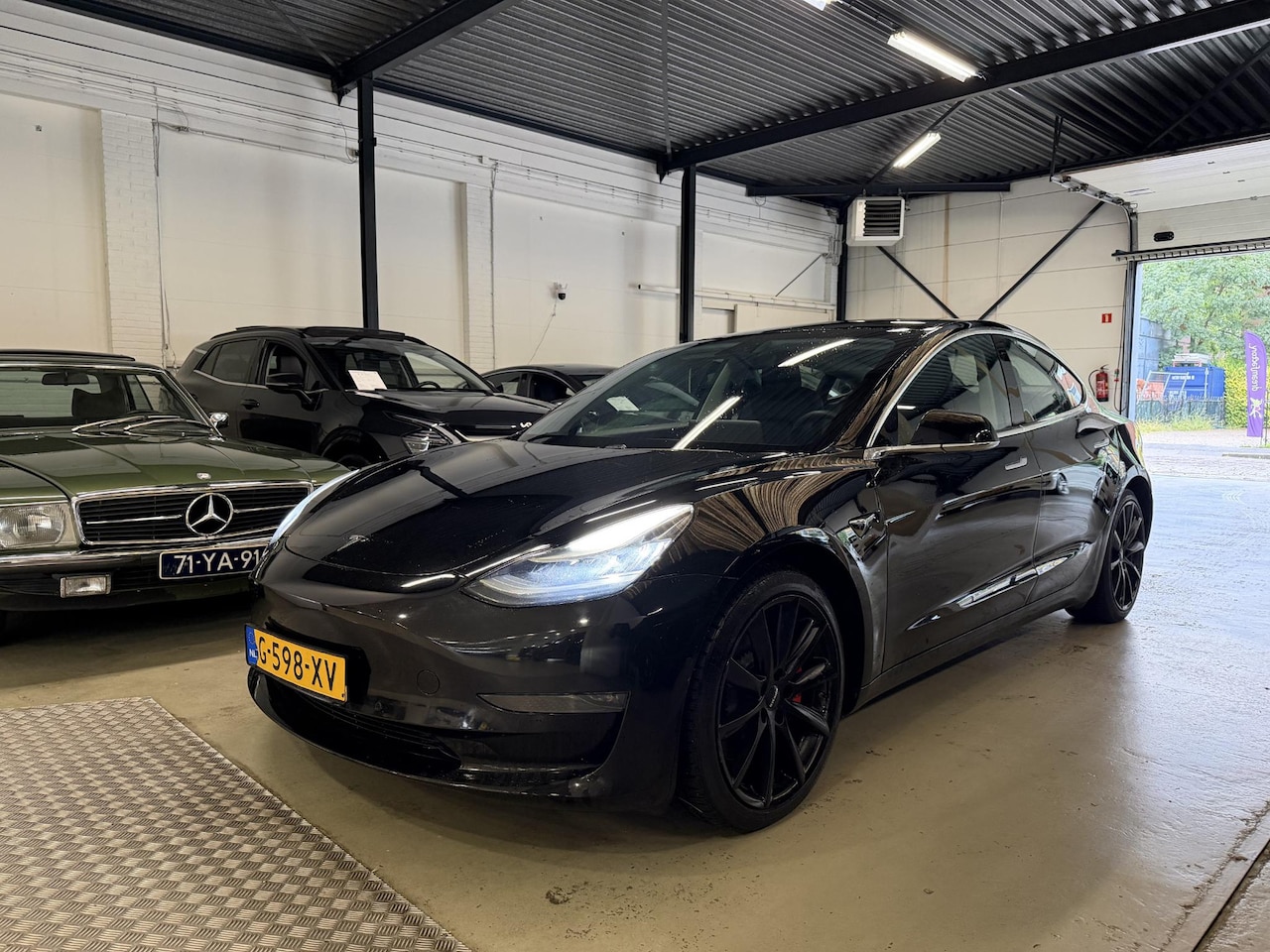 Tesla Model 3 - Performance AWD 75 kWh | KOMT BINNEN | - AutoWereld.nl