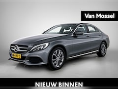 Mercedes-Benz C-klasse - 180 Premium | WORDT VERWACHT | ACHTERUITRIJCAMERA | STOELVERWARMING | TREKHAAK | NAVIGATIE
