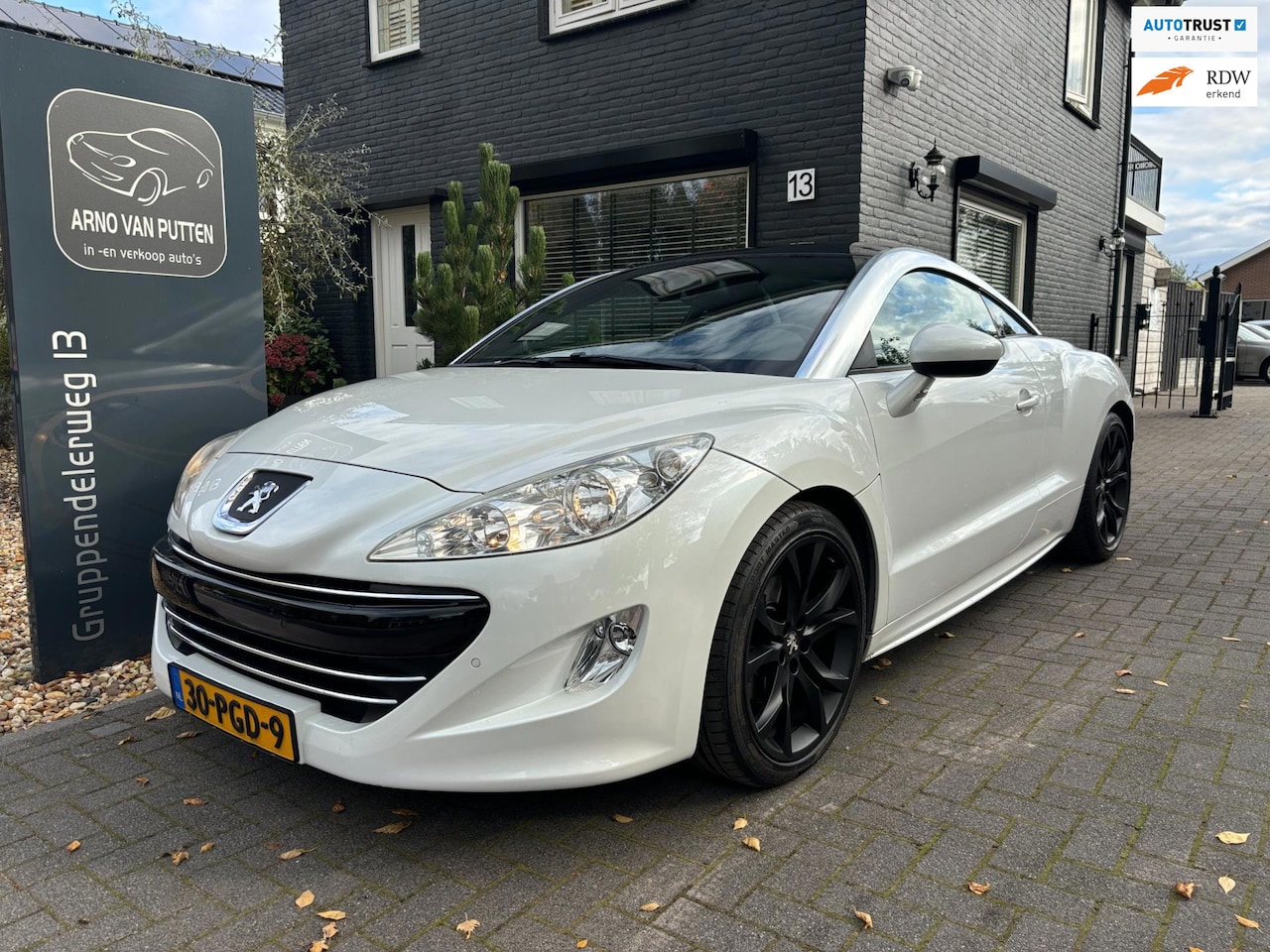 Peugeot RCZ - 1.6 / Leer / Airco / Cruise - AutoWereld.nl