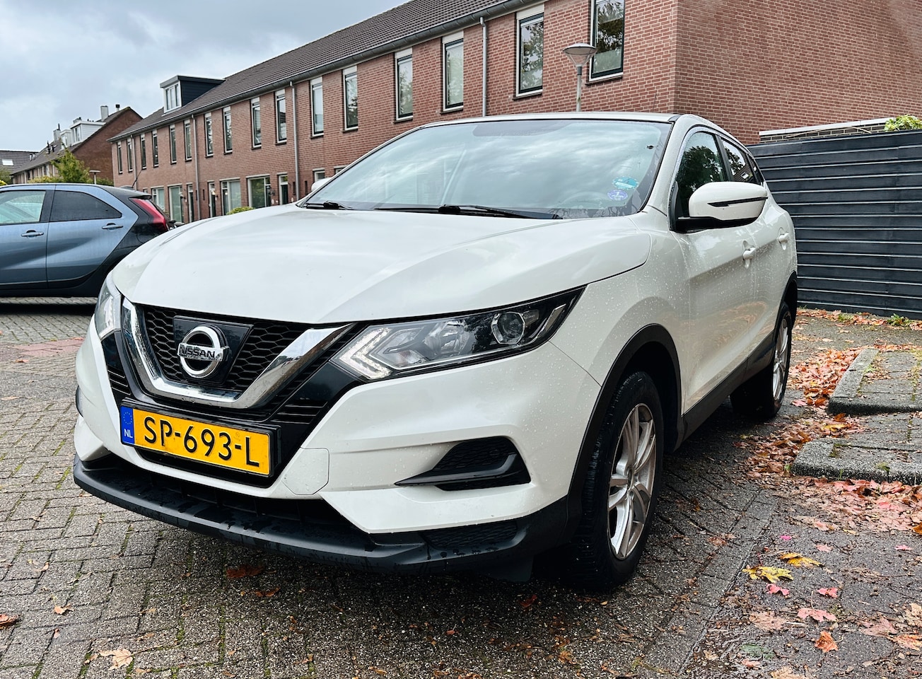 Nissan Qashqai - 1.2 Visia - AutoWereld.nl