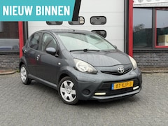 Toyota Aygo - 1.0 VVT-i Aspiration, AUTOMAAT, Apk tot juli 27