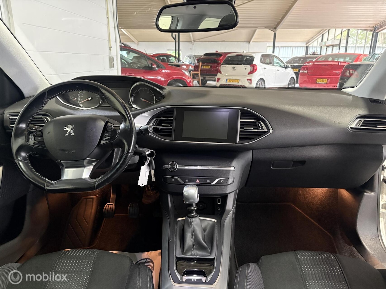 Peugeot 308 SW - 1.2 PureTech Blue Lease Premium Apk - Riem verv. - Navi - Cruise - Panorama