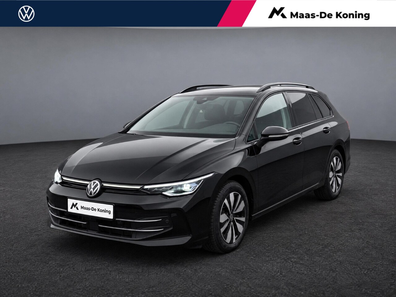 Volkswagen Golf Variant - 1.5eTSI/150PK DSG Goal · Navigatie · Trekhaak · 360°Camera + Parkeersensoren · Stoelverwar - AutoWereld.nl