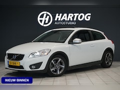 Volvo C30 - 1.6 D2 R-edition + PANO / NAVI / LEDER / XENON / STOELVERWARMING