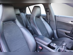 Mercedes-Benz CLA-klasse Shooting Brake - 180 Ambition AMG LINE NAVI 18'' CARPLAY XENON