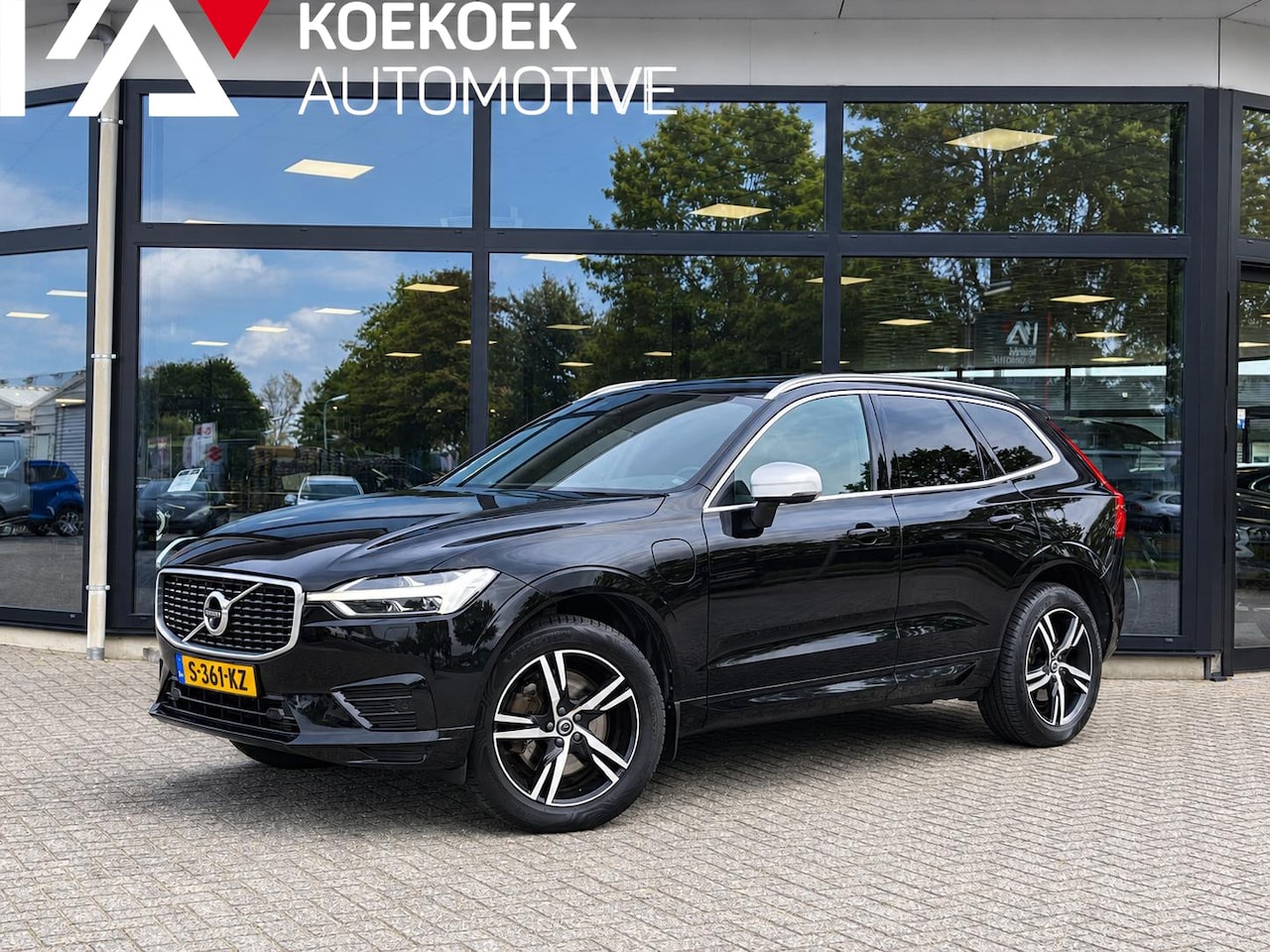 Volvo XC60 - 2.0 T8 Twin Engine AWD Inscription ACC/PANO/TREKHAAK/MEMORY - AutoWereld.nl