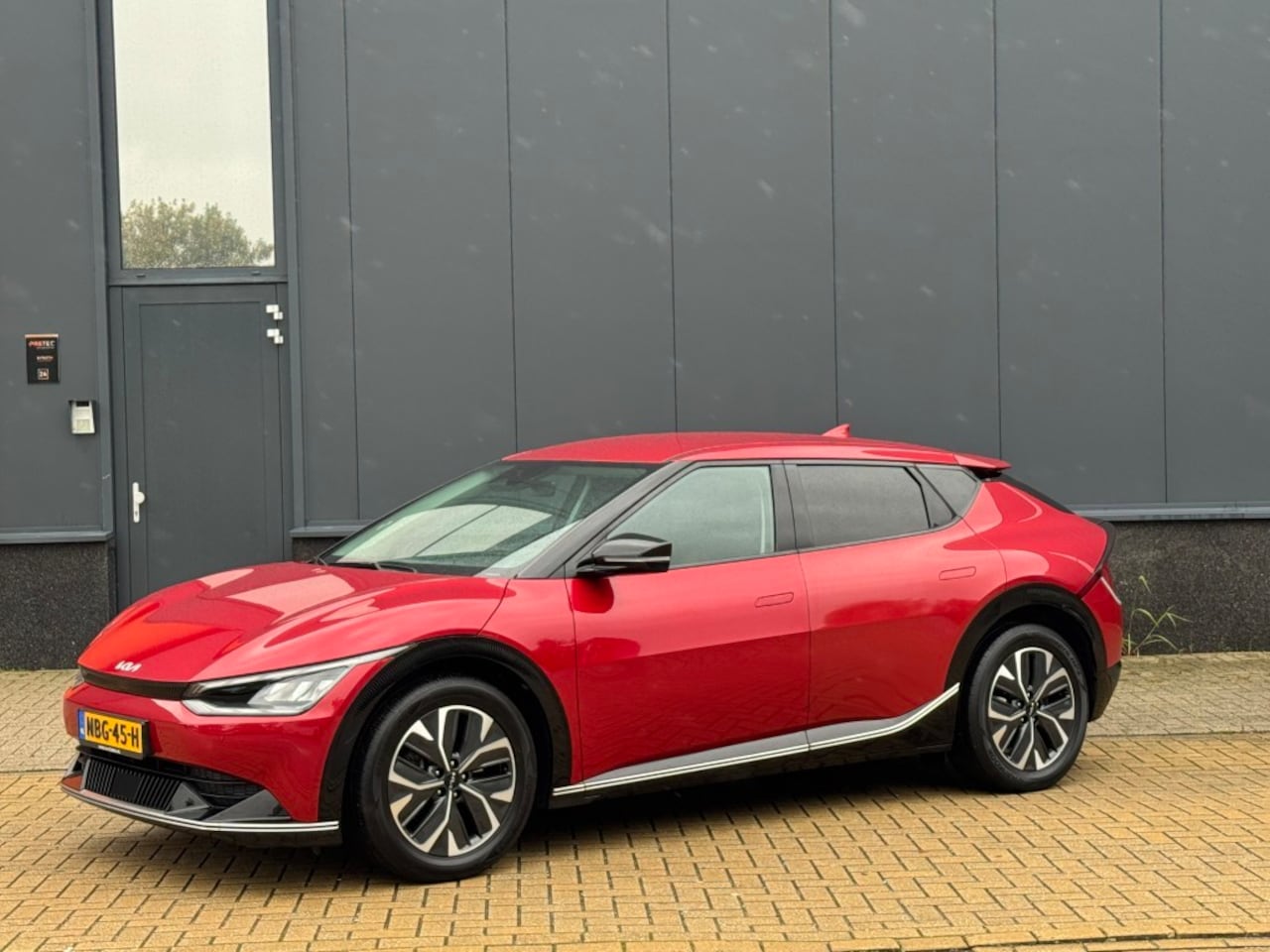 Kia EV6 - Plus 77.4 kWh Leer - AutoWereld.nl