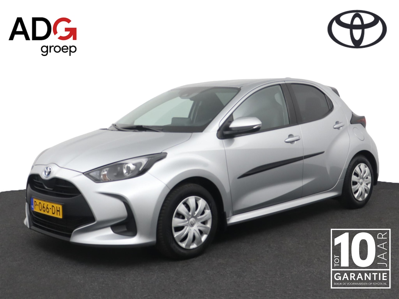 Toyota Yaris - 1.5 Hybrid Active | Apple carplay Android auto | Cruise control | Trekhaak voor fietsendra - AutoWereld.nl