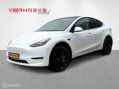 Tesla Model Y - Long Range Dual Motor / Trekhaak / 21"