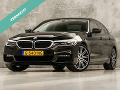 BMW 5-serie - 520i M Sport High Executive 184Pk Automaat (GROOT NAVI, M PAKKET, 360 CAMERA, MEMORY SEATS