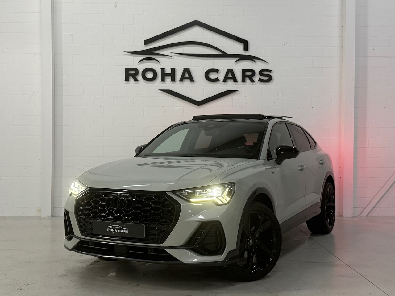 Audi Q3 Sportback - 35 TFSI S Edition*Pano*Camera*Stoelverwarming* - AutoWereld.nl