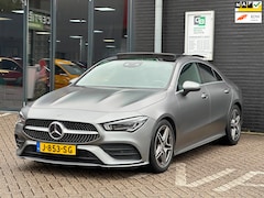 Mercedes-Benz CLA-Klasse - 200 Business Solution AMG/SFEERVERLICHTING/CAMERA/PANO-DAK/NL-AUTO NAP