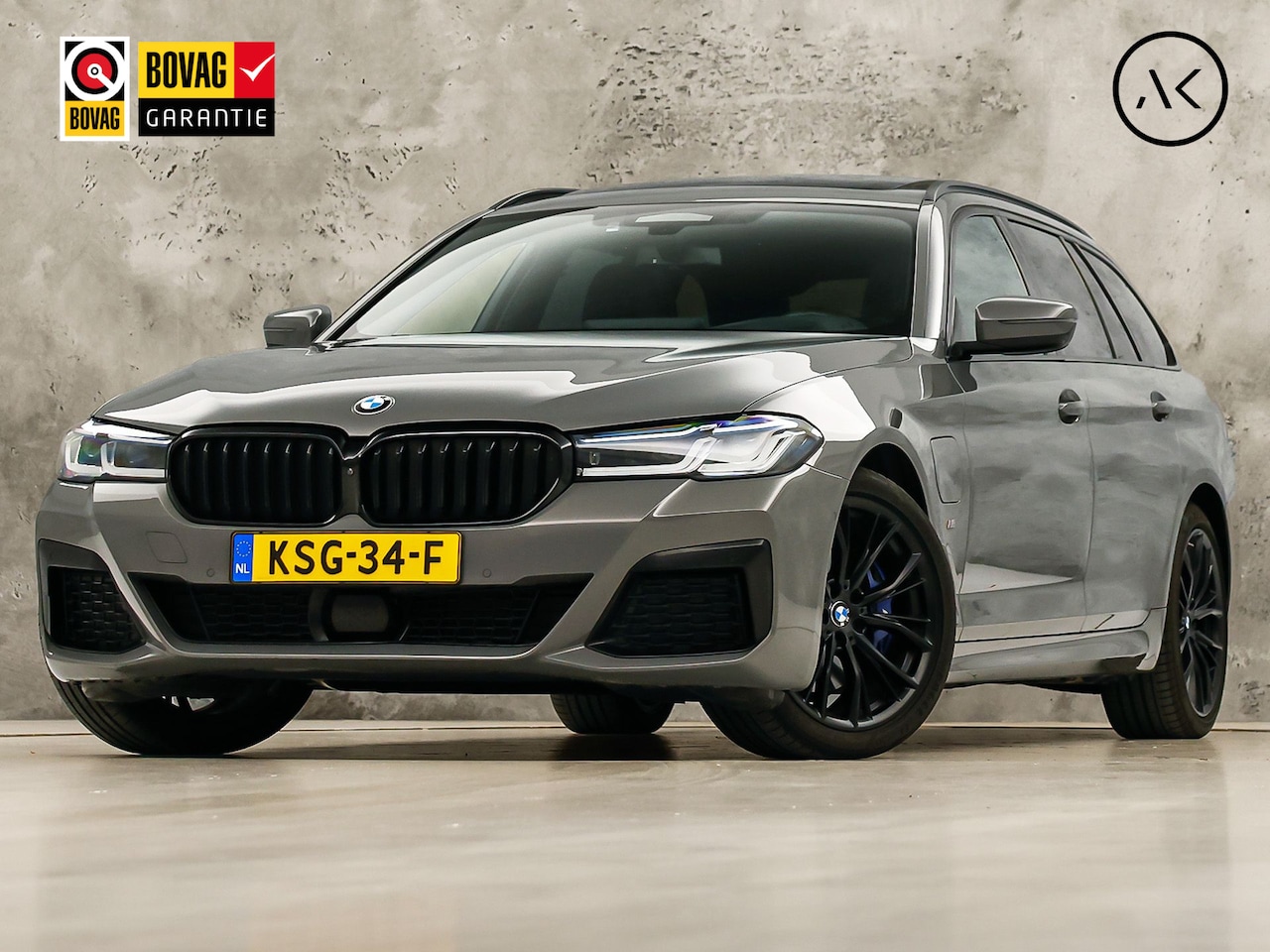 BMW 5-serie Touring - 530e M Sport High Executive 293Pk FULL OPTION (SOH 91,7%, PANORAMADAK, M PAKKET, LASER LED - AutoWereld.nl
