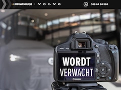 Volvo XC40 - Recharge Plus | Trekhaak | Warmtepomp | Two-Tone | Achteruitrijcamera | Parkeersensoren |