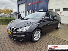 Peugeot 308 SW - 1.2 PureTech Blue Lease Executive