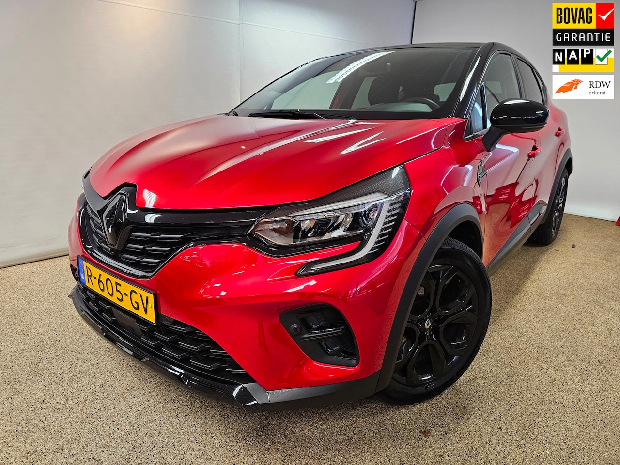 Renault Captur - 1.3 TCe 140 Rive Gauche - AutoWereld.nl