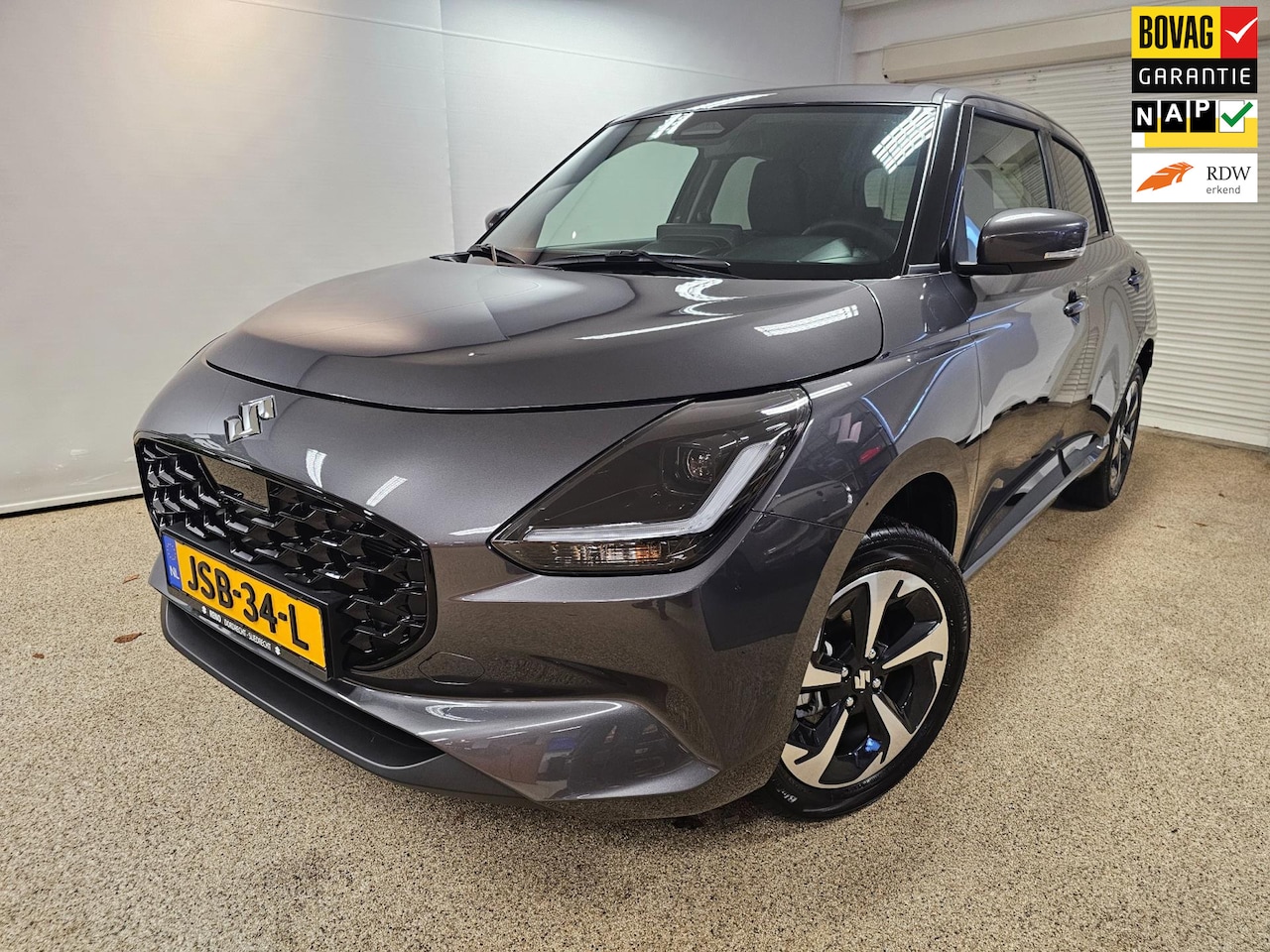 Suzuki Swift - 1.2 AllGrip Style Smart Hybrid 1.2 All-Grip Style Smart Hybrid (4x4) - AutoWereld.nl