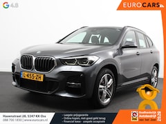 BMW X1 - sDrive18i Automaat M-Sport Navigatie Cruise Control Stoelverwarming Elektrische achterklep