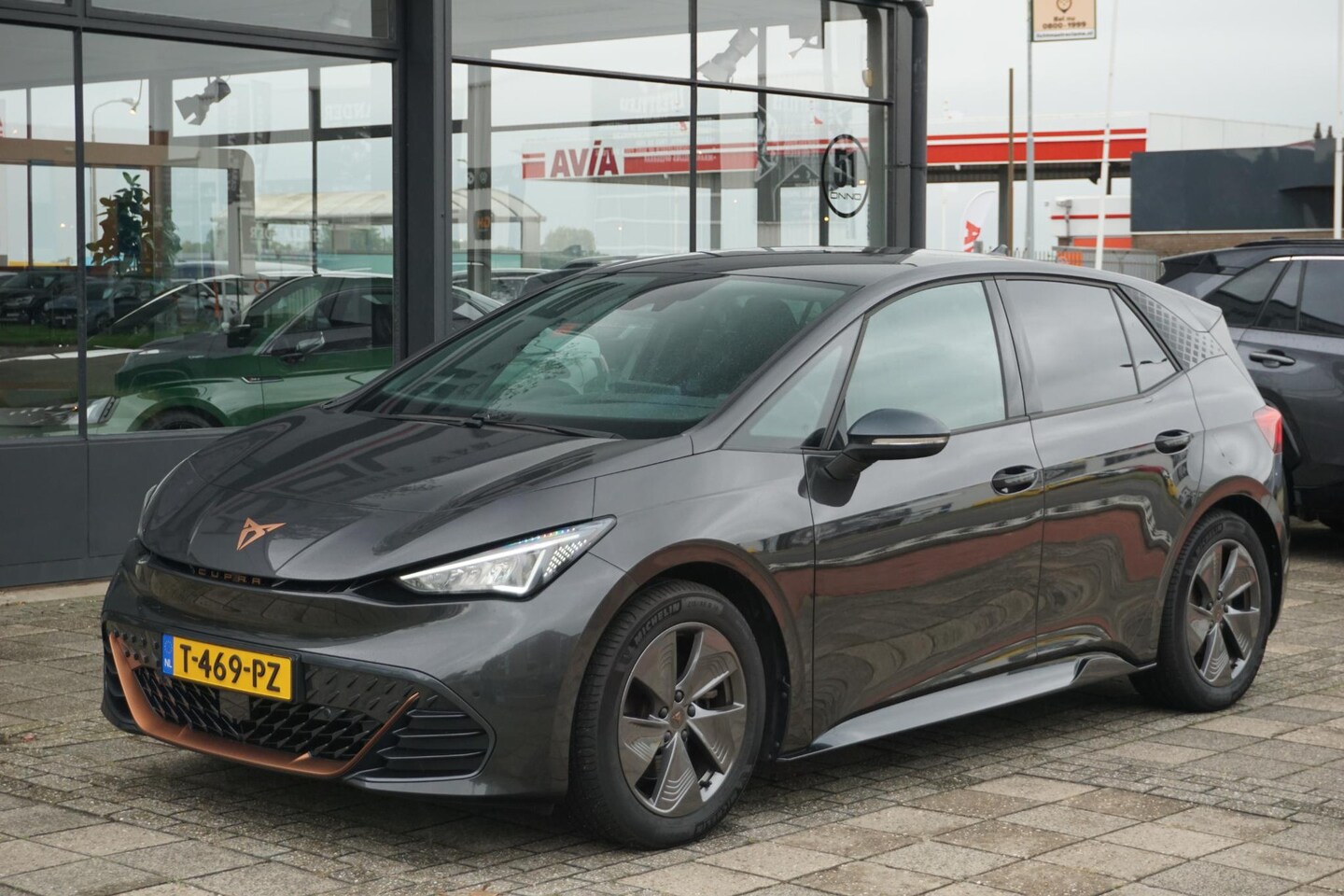 CUPRA Born - Essential 62 kWh Essential 62 kWh - AutoWereld.nl