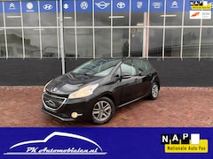 Peugeot 208 - 1.2 VTi Envy *CLIMA + PDC + TREKHAAK
