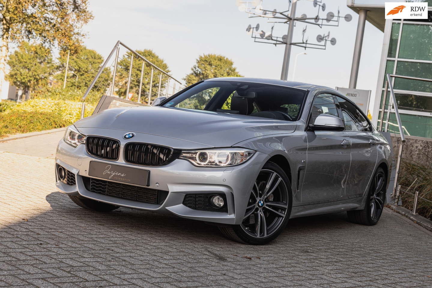 BMW 4-serie Gran Coupé - 435i xDrive High Executive M Sport (306pk) INDIVIDUAL - AutoWereld.nl