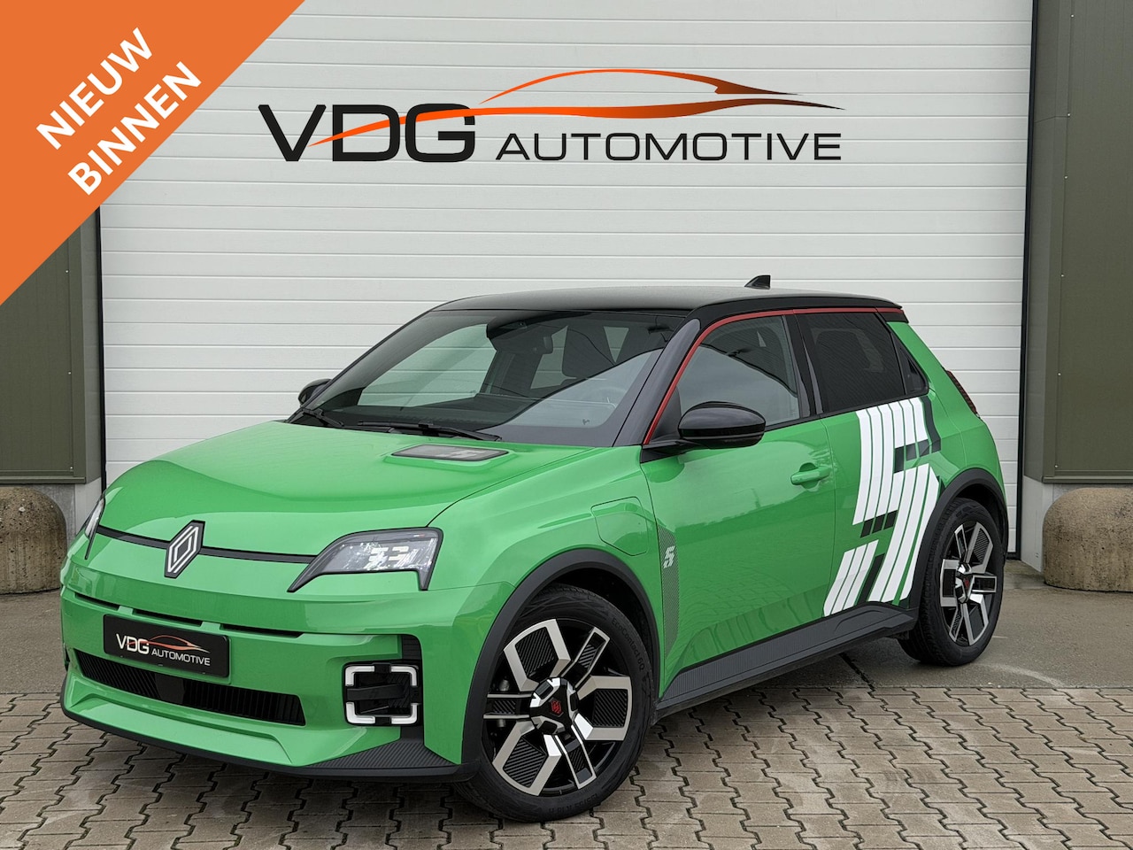 Renault 5 - comfort range techno 52 kWh SOH 97% / Snellader / Navigatie / 18" / Adaptive cruise / stoe - AutoWereld.nl